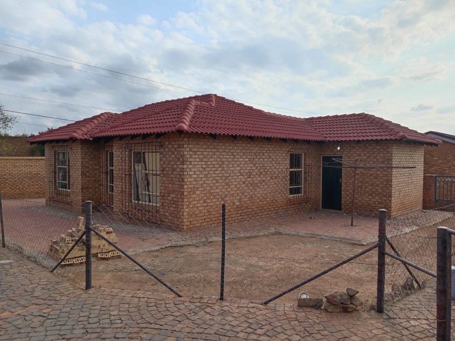 To Let 3 Bedroom Property for Rent in Mabopane Unit B North West